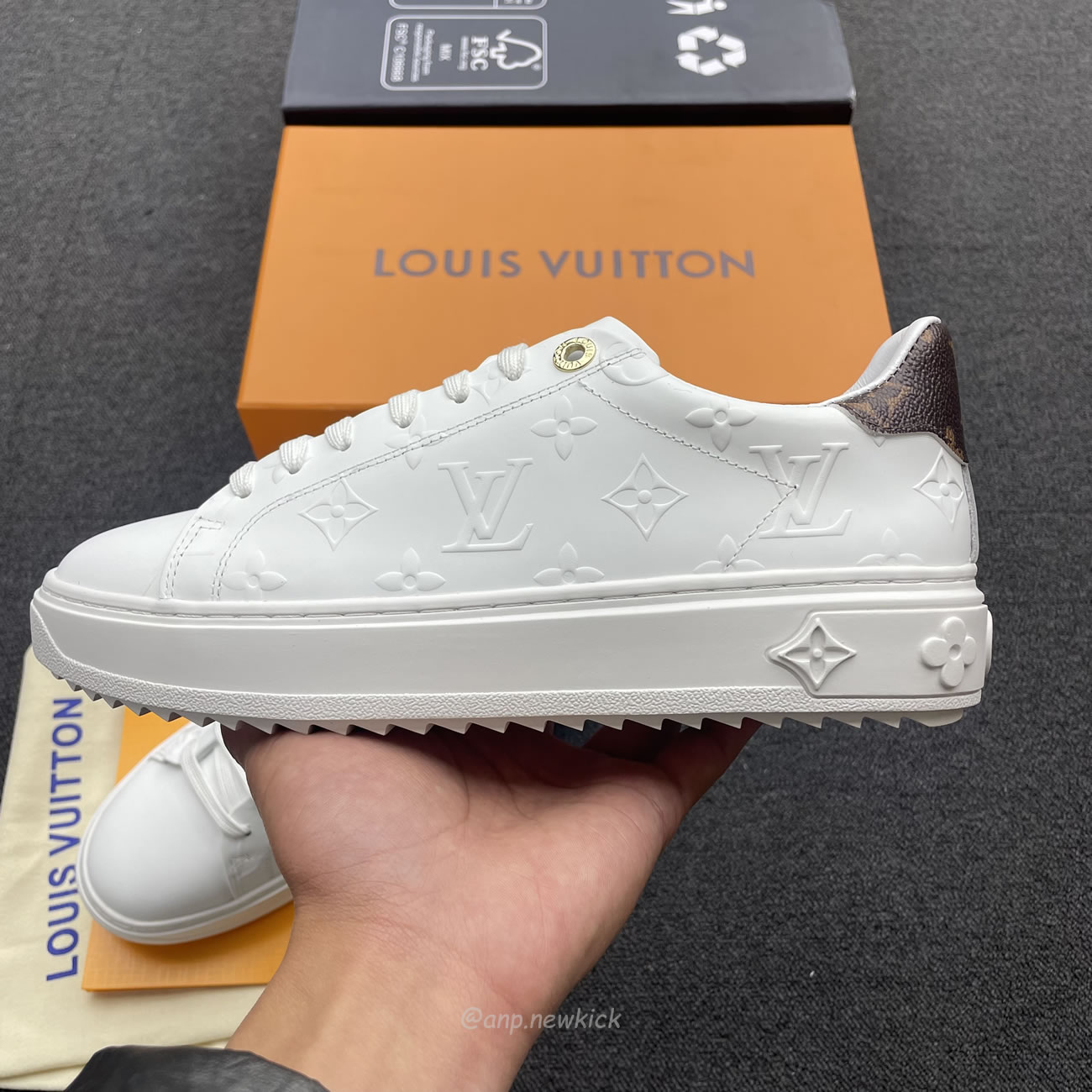 Louis Vuitton Time Out Debossed Monogram Leather White (6) - newkick.cc